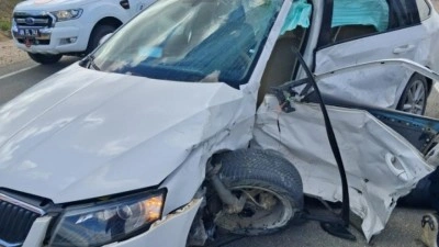 Aksaray'da otomobiller &ccedil;arpıştı: 1 &ouml;l&uuml;, 2 ağır yaralı