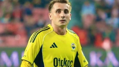 Antrenmanda sakatlanan Kerem Akt&uuml;rkoğlu'ndan a&ccedil;ıklama!
