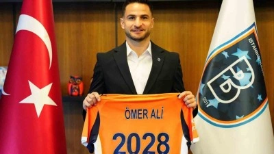 Başakşehir'de ilk imza! Kaptanla s&ouml;zleşme imzalandı