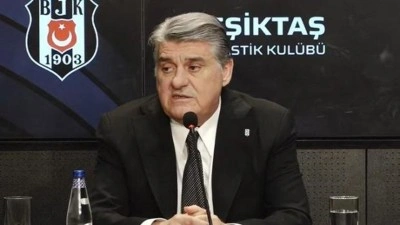 Beşiktaş'ta Serdal Adalı'dan sportif direkt&ouml;rl&uuml;k i&ccedil;in resmi adım! Tesislere geldi