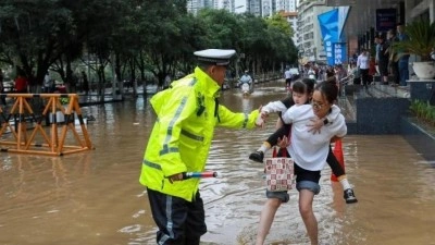 &Ccedil;in'de sel felaketi: 21 kişi yaşamını yitirdi