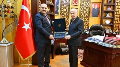 Devlet Bah&ccedil;eli, Kerk&uuml;k'&uuml;n ilk T&uuml;rkmen valisini kabul etti