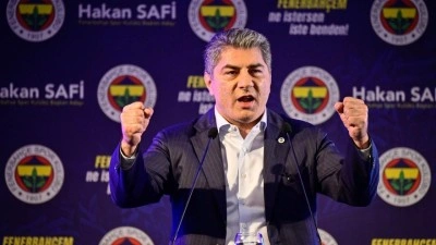 Hakan Safi'den Aziz Yıldırım'a g&ouml;nderme!