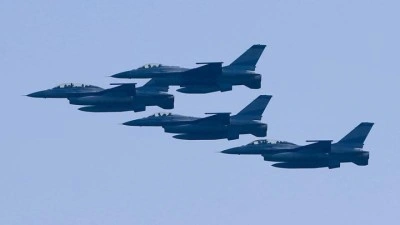 Maliyet dev, kazan&ccedil; tartışmalı: Pentagon'un hava g&ouml;sterileri yeni kazayla g&uuml;ndemde