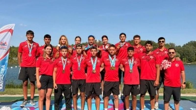 Milli sporculardan 8 altın, 9 g&uuml;m&uuml;ş ve 7 bronz madalya!