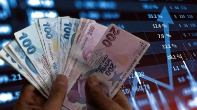 Piyasalarda tansiyon y&uuml;kseldi: Borsa İstanbul yatırımcısına 'nakitte kal' uyarısı!