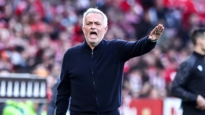 Real Madrid'den b&uuml;y&uuml;k amat&ouml;rl&uuml;k! Mourinho i&ccedil;in bonservis &ouml;deyebilirler