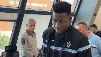Trabzonspor'da Ertuğrul Doğan, Onana i&ccedil;in Manchester United'ın kapısını &ccedil;alacak