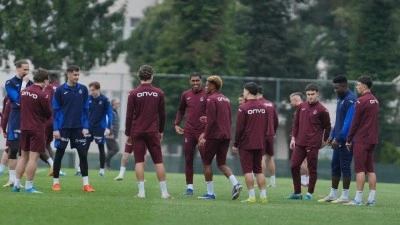 Trabzonspor kupa i&ccedil;in Antalya'ya gitti