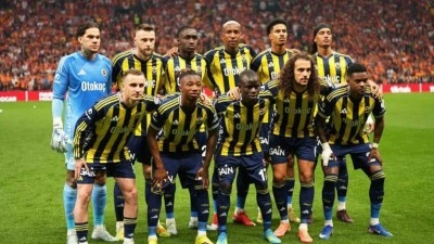 Yıldız oyuncu Fenerbah&ccedil;e'den ayrılıyor! Eşi yaptığı paylaşımla duyurdu